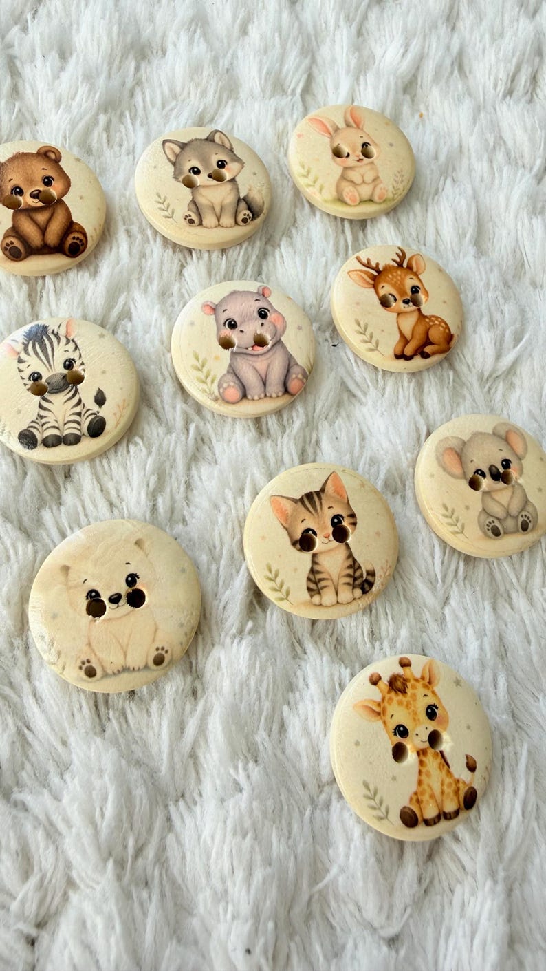 10PCS Kawaii Animals Natural Wood Round 2 Holesclothing Buttons, DIY ...