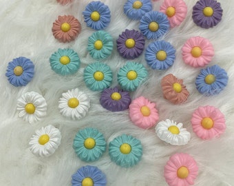 10 PCS 13mm Mixed Resin Daisy Colourful Flower Shank Sewing Buttons, Kids Baby Cute Flower Buttons, DIY Clothing Accessories Projects