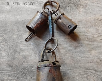 Scrappy rusty bell chime