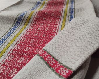 Vintage Swedish woven linen / Cotton tablecloth. 136 cm x 81 cm