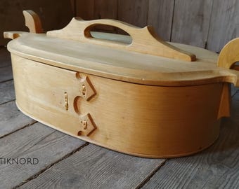 Handcrafted traditional large Svepask . From Gävleborgs Län ,Sweden.