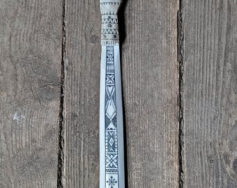 Sami engraved reindeer antler / bone. Vintage from Sweden.