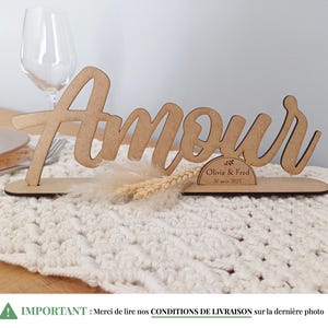 Noms de table en bois personnalisés avec le prénom des mariés et la date du mariage. Décoration de table de mariage. Noms de table xxl