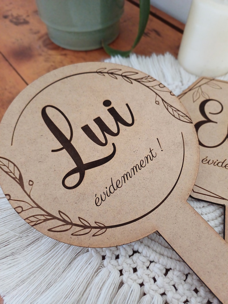 Jeu elle lui mariage | panneau elle lui | jeu lui lui ou elle elle | pancarte mariage | jeu mariage | pancarte elle lui | accessoire mariage