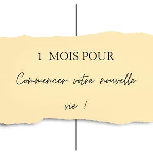 Peut inclure: Un journal blanc avec le texte "1 MOIS POUR Commencer votre nouvelle vie !" en écriture noire sur un fond jaune. Le journal comprend également le texte "JOURNAL DE 30 JOURS" et "BY EAT AND EVOLVE".