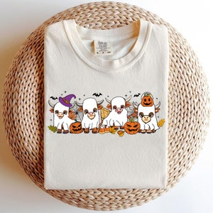 Highland Cow Halloween Png, Ghost Cow png, Retro Halloween Png, Fall png, Spooky season png, Halloween Sublimation Designs, Digital Download