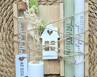 Individuelles Geschenk Hochzeit | Geschenkset mit Stabkerzen, Kerzenhalter und Herz/Haus optional | Anhänger personalisierbar|Wunscherfüller