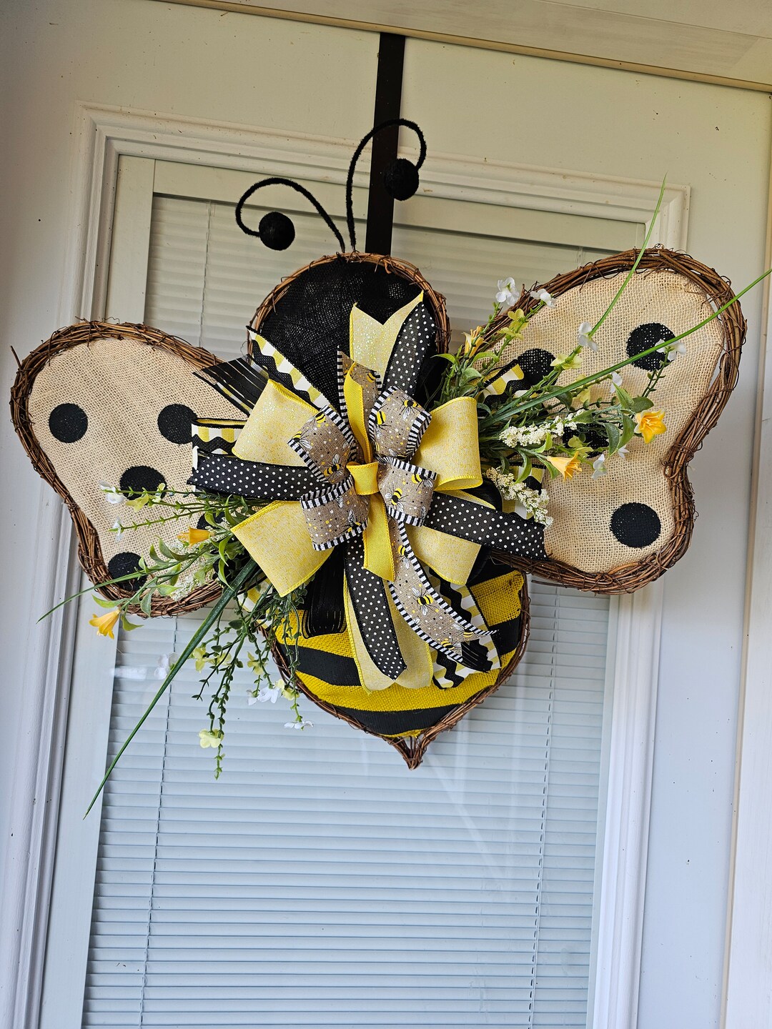 Bumble Bee Wreath, Spring Wreat, Grapevine Bee ,farmhouse Wreath, Front ...