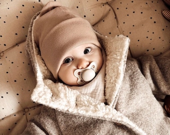 Ulloverall i olika färger med teddyfoder. Ulloverall för barn, vinteroverall för pojkar, overall för flickor.