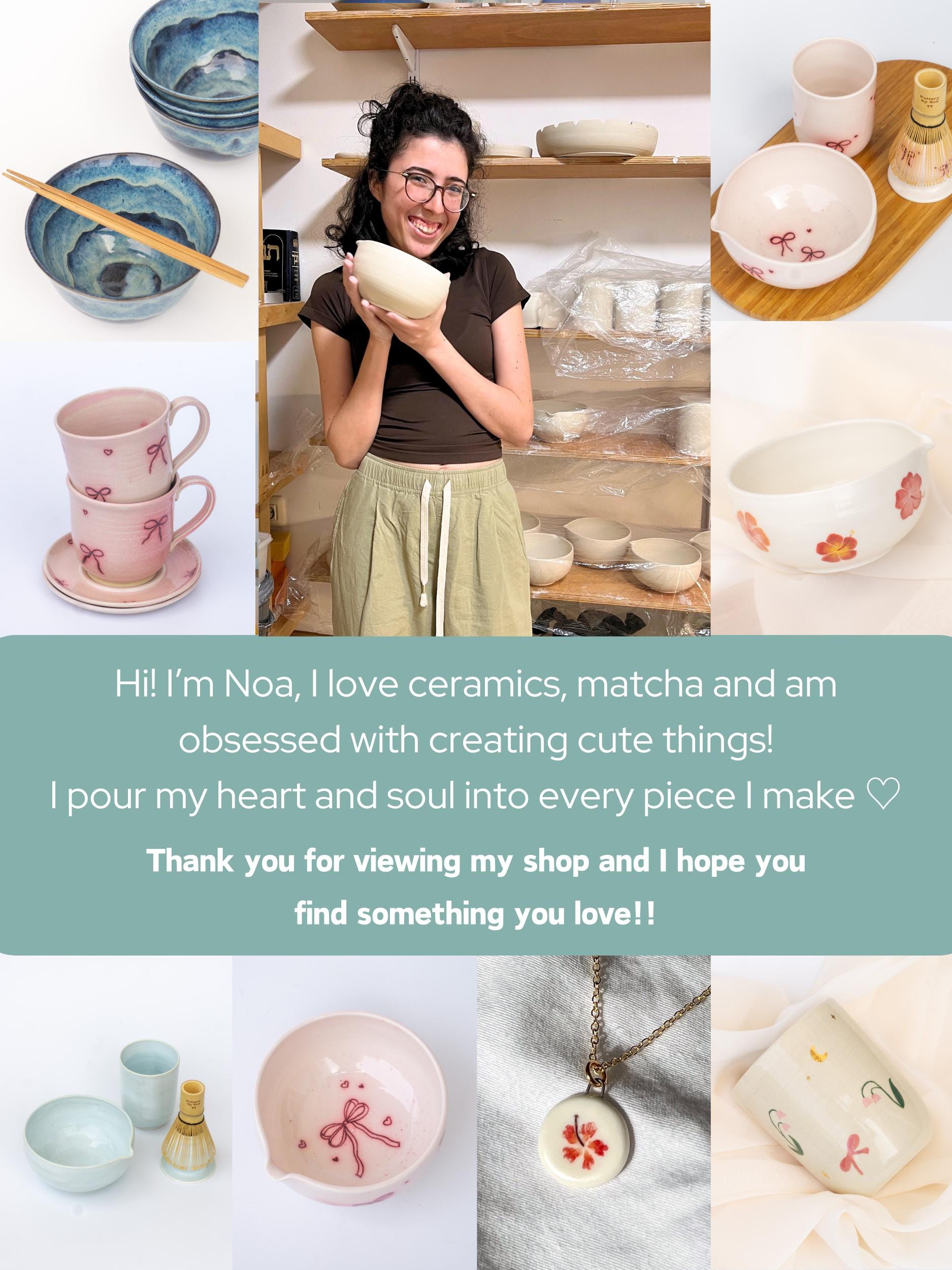 手作りの陶器製ブルーマーブル模様の抹茶碗｜ユニークなブルーの茶碗