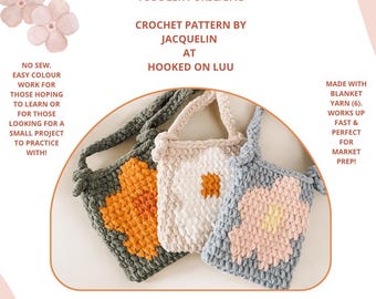 Pode incluir: Três bolsas de crochê para crianças pequenas em tons de verde, laranja e azul, cada uma com um desenho de flor. As bolsas têm aproximadamente 15x15 cm. A imagem inclui o texto "Watercolour Bloom Bag" e "Hooked on Luu".
