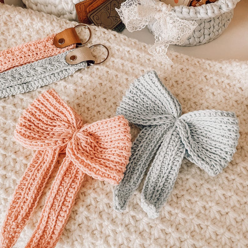 CROCHET PATTERN Classic Ribbed Bow