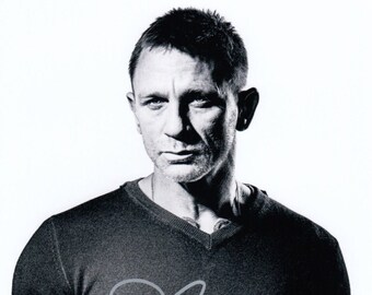 Daniel Craig, James Bond, Signed Autograph Photo