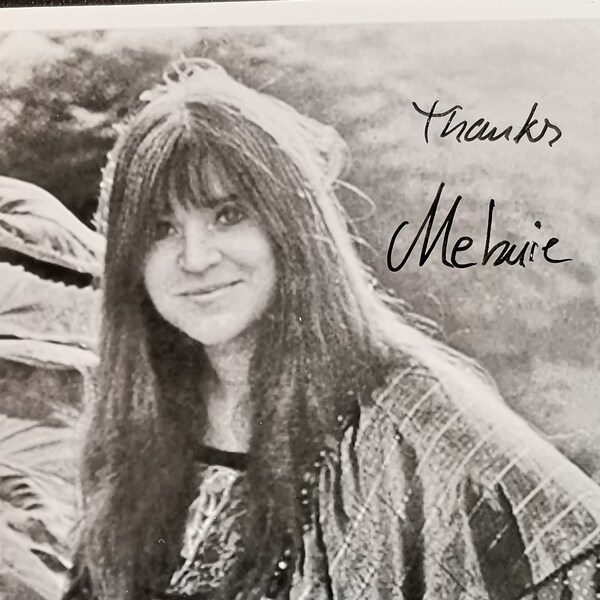 Melanie Safka, Woodstock Legend Singer, Signed Autographed 8x6 Photo