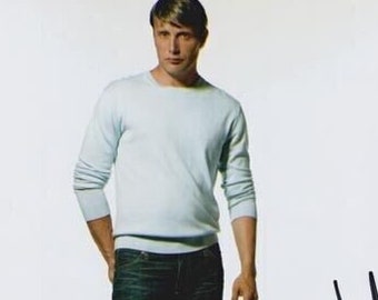 Mads Mikkelsen as Le Chiffre in James Bond 007 Casino Royale, Signed Autographed 10x8 Photo, Coa