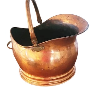 Antique Victorian Quality Copper Helmet Coal Scuttle Flower Vase Planter