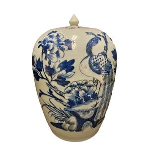 Blue & White Ceramic Ginger Jar with Floral  Peacock Motif Elegant Vintage-Inspired Lidded Jar Decorative Accent Piece