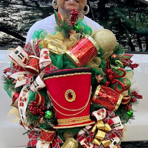 Nutcracker Evergreen & Mesh Wreath