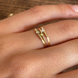 Fine gold-plated ring set with a seed pearl image 7