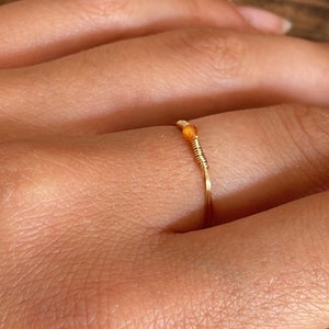 Fine gold-plated ring set with a seed pearl image 5