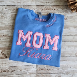 Chenille MOM Sweatshirt