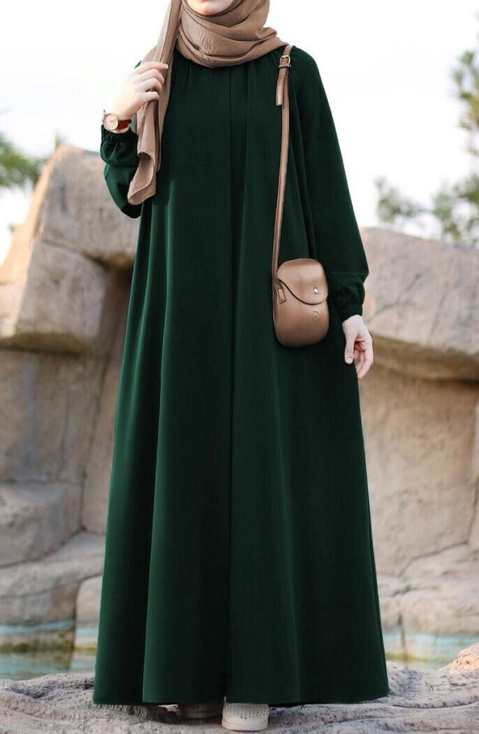 Dark green shop abaya