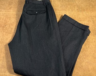 Vintage 80’s Gap Regular Fit Pleated Style 100% Wool Material Casual Black Trouser Pants 34 x 30.5 Mens Slacks Pants