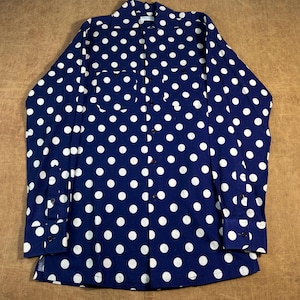 Vintage 70-80-tals öglekrage Paul Chang tvåficksskjorta med prickig öglekrage, blå knapp, stor