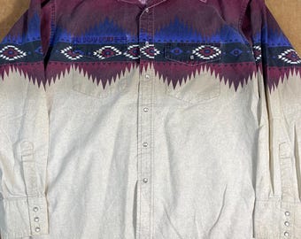 Vintage Wrangler Western Shirt with Southwestern Design and Pearl Snap Buttons