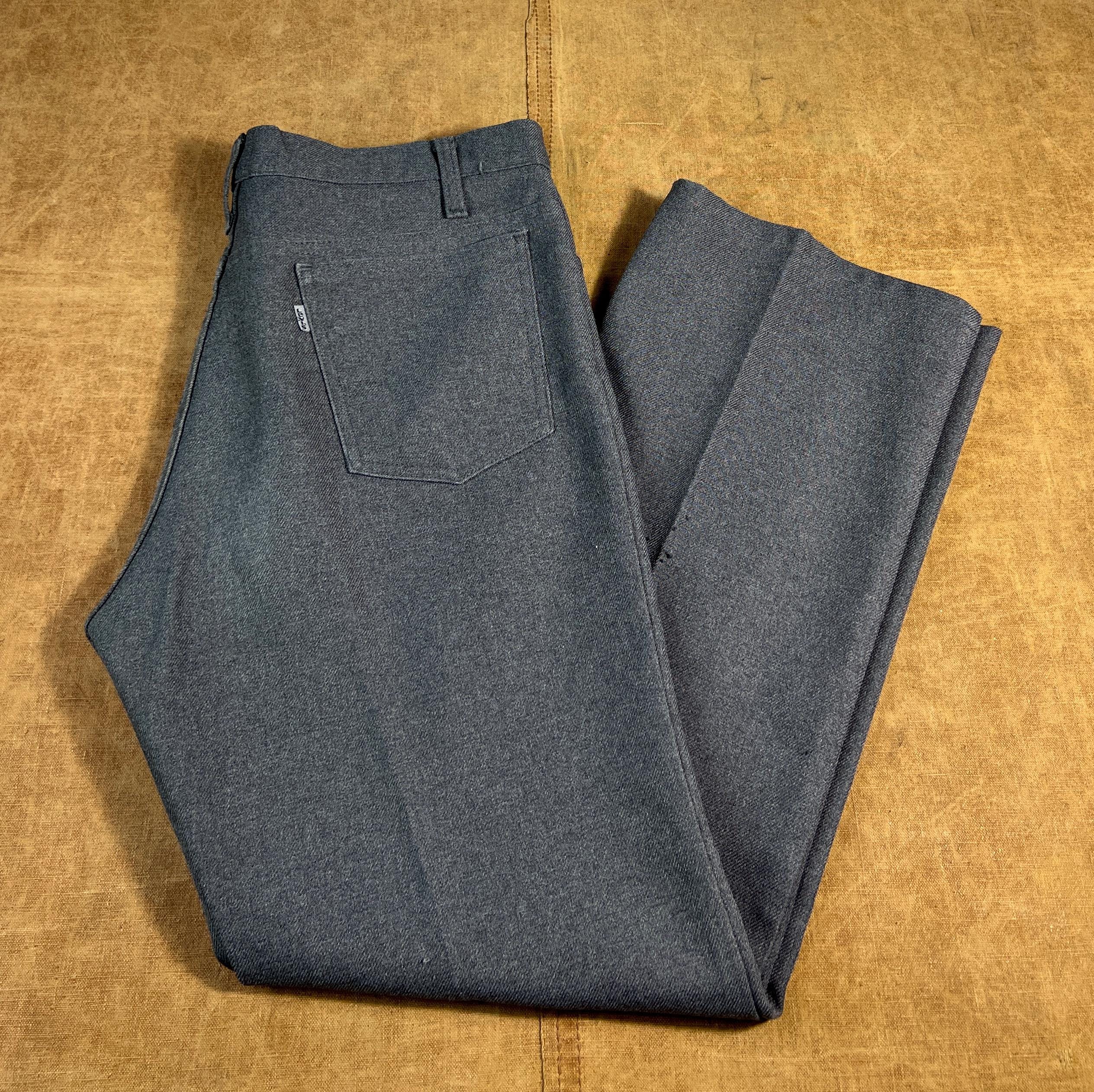Vintage 70's Levis 517 Bootcut Style Grey Tab Pleated Style Made