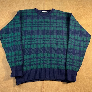 Vintage 80's Clan Royal Plaid Pattern Wool Material Made in Scotland Green Knit Sweater Medium Tartan Plaid