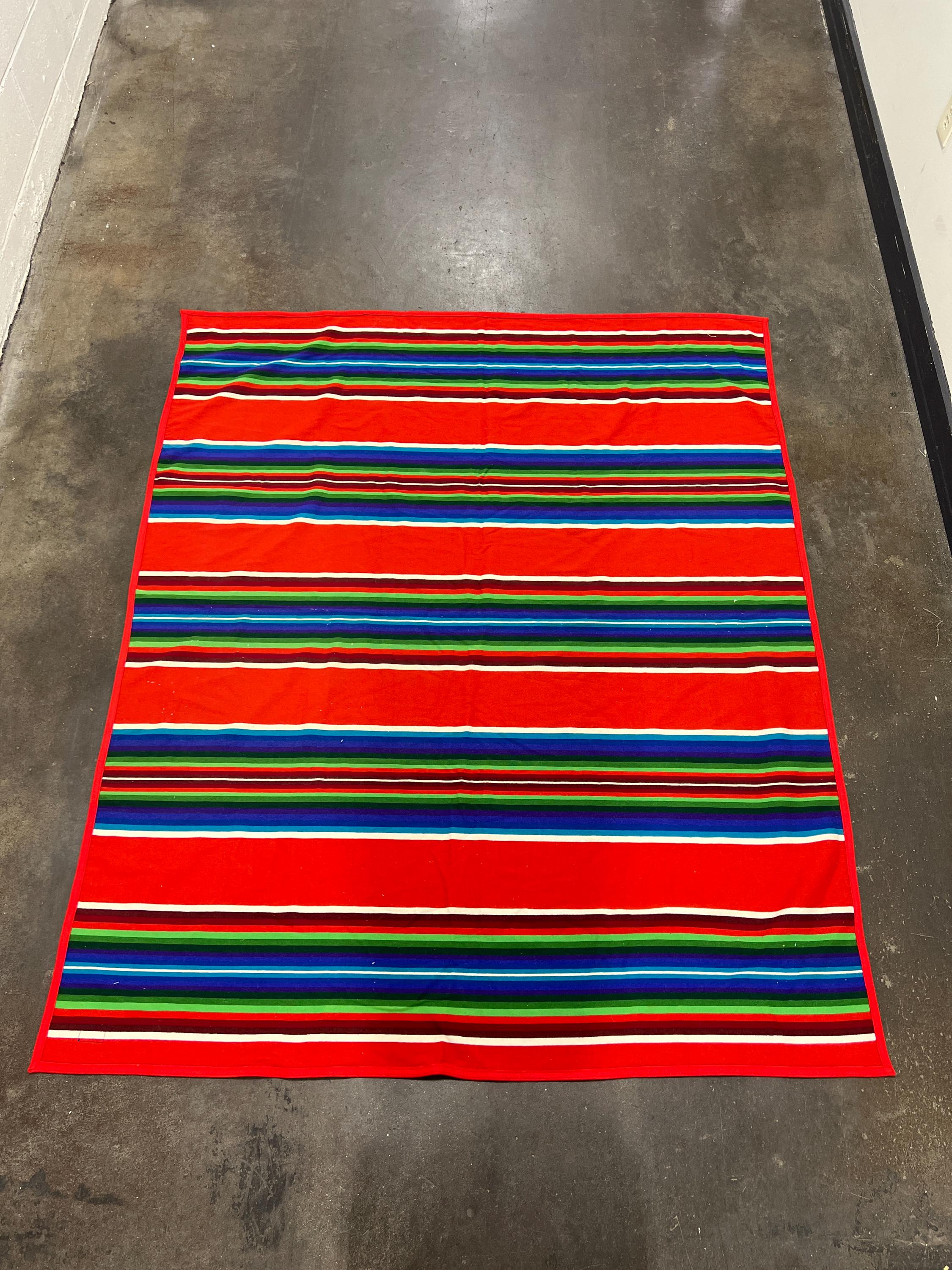 Vintage 80's Beaver State Pendleton Indian Blanket Striped Pattern