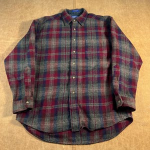 Vintage 80-tals Pendleton-skjorta med en ficka, rutig, röd, knappad, stor