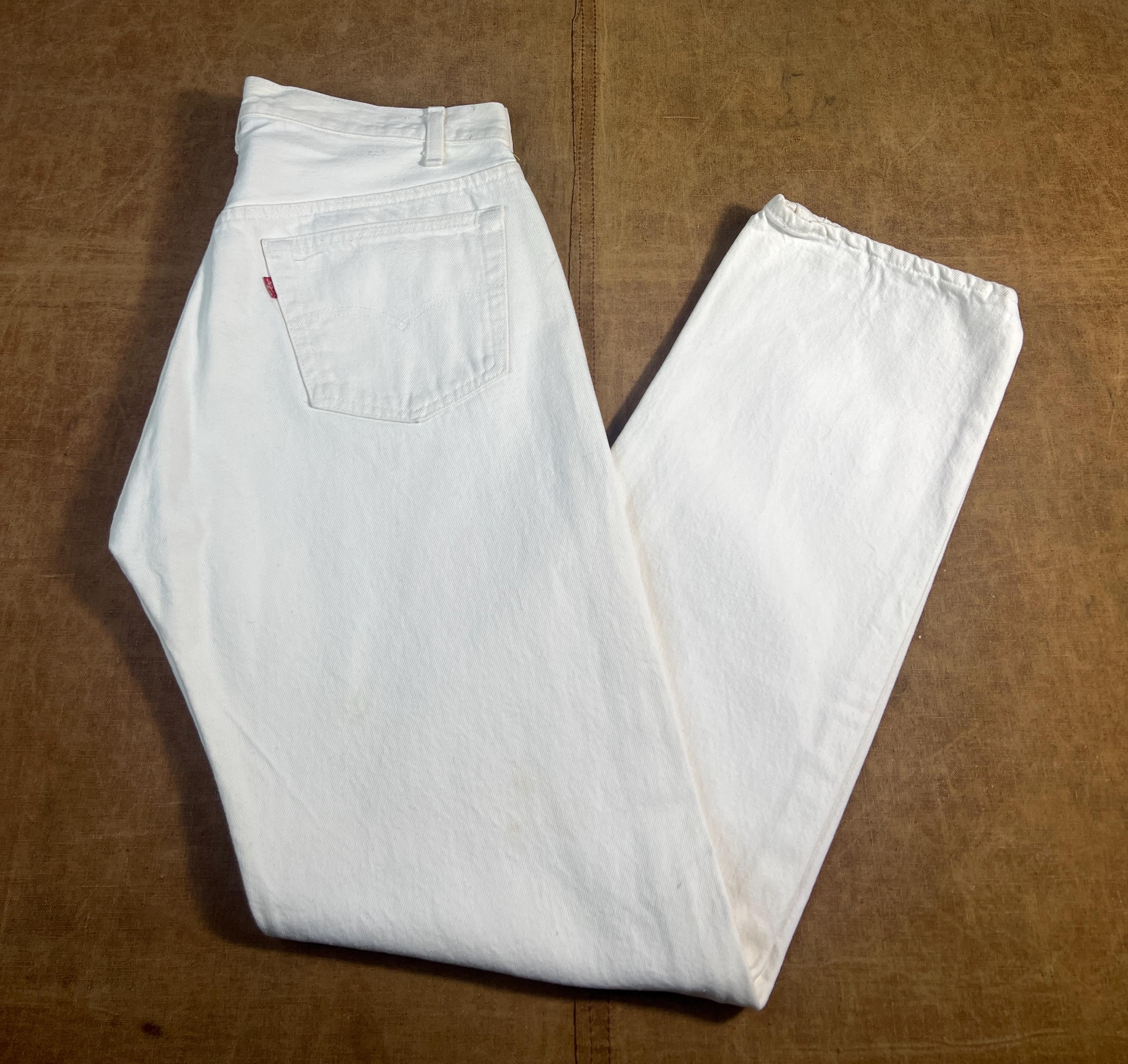 Vintage 90's Levis 501 Original Fit Red Tab Button Fly Made in USA