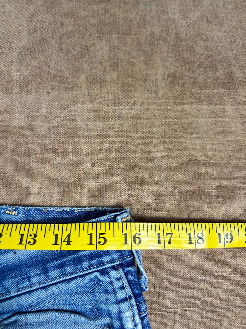 Vintage 70's Wrangler Bell Botom Farm Distressed Repaired Made in USA Blue Denim Jeans 32 x 29 image 18
