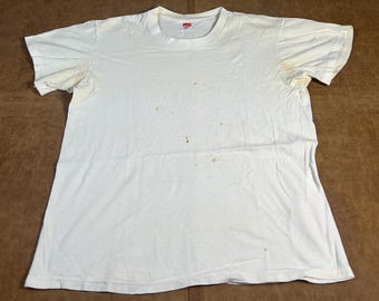 Vintage 70’s Hanes Basic Blank 100% Cotton Material Made in USA Single Stitch White T Shirt Medium