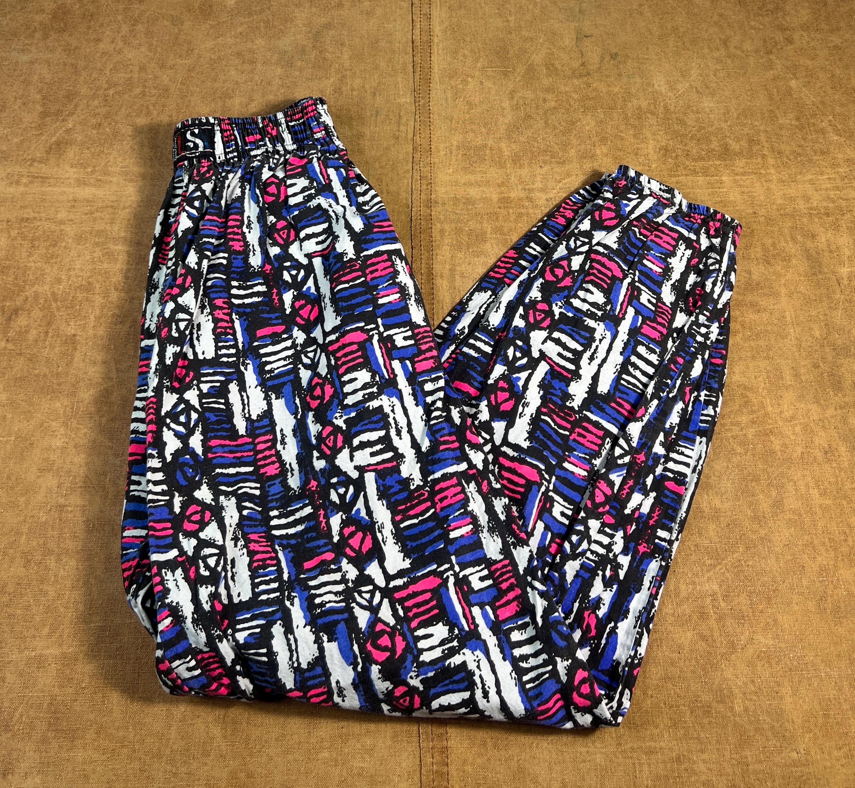 Vintage 80's Surf Style Geometric Abstract Pattern Regular Fit