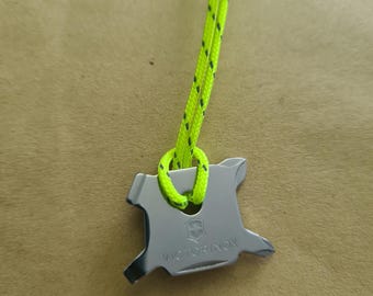 Victorinox Quattro tool & reflective lanyard