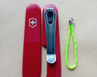 Custom (Victorinox)91mm scales with sanded clip + reflective dangler