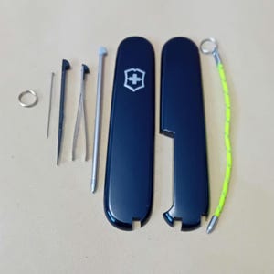 Victorinox  91mm Plus Scales(Various colours)+ tool set + 1 free reflective lanyard##