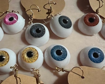 Doll eye earrings