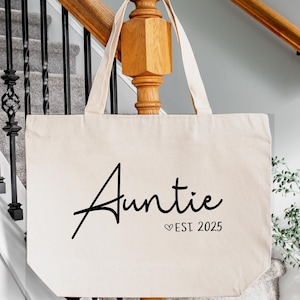 Auntie Est 2025 Tote Bag, Auntie Gifts, Mothers Day Gifts For Auntie, Auntie Est Tote Bag,Cool Aunt,Zipper Custom Gift For Auntie, Gift Idea