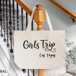 Girls Trip Gifts, Girls Weekend Gift,Girls Trip Las Vegas Tote Bag, Vacation Canvas Bag,Personalized Zipper Tote Bag For Girls Trip Vacation