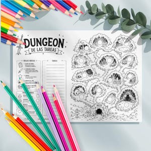 Puede incluir: Una hoja de papel blanca titulada Dungeon de las Tareas que presenta un mapa de arte lineal en blanco y negro con espacios circulares para tareas, una lista de reglas y una lista de tareas. Rodeada de lápices de colores afilados.
