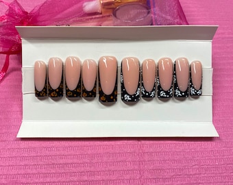Halloween press on nails #1  (hand painted and reusable)