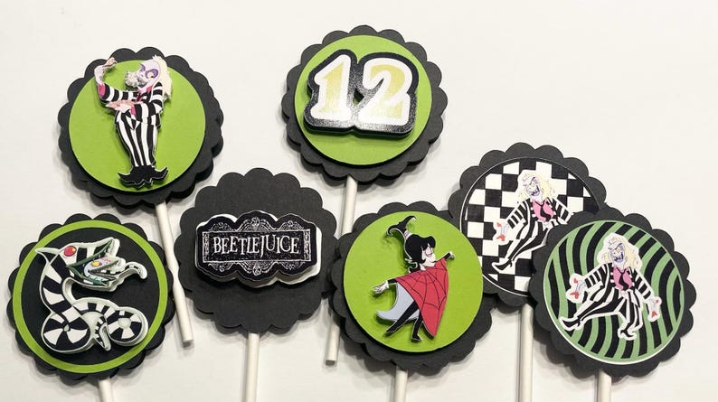 Décoration Cupcakes Halloween - 15 Toppers Assortis - Sorcière, Citrouille, Chauve-souris - 7