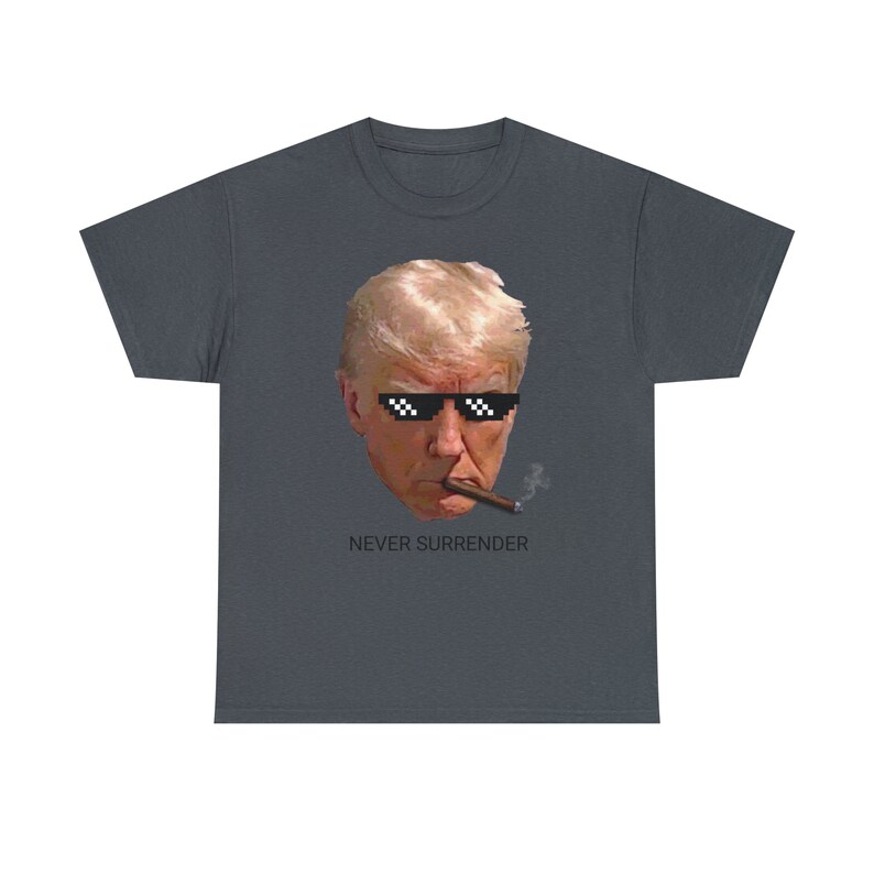 Trump Mugshot Never Surrender tee, trumpmugshot image 6