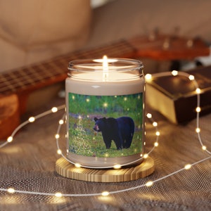 Bear's Christmas Magic Scented Soy Candle, Bear Candle, Wildlife Candle, Christmas Candle, Eco-Friendly Candle 9oz