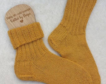 Snuggle Up in Style: Hand-Knitted Alpaca Wool Socks (UK 5-7)