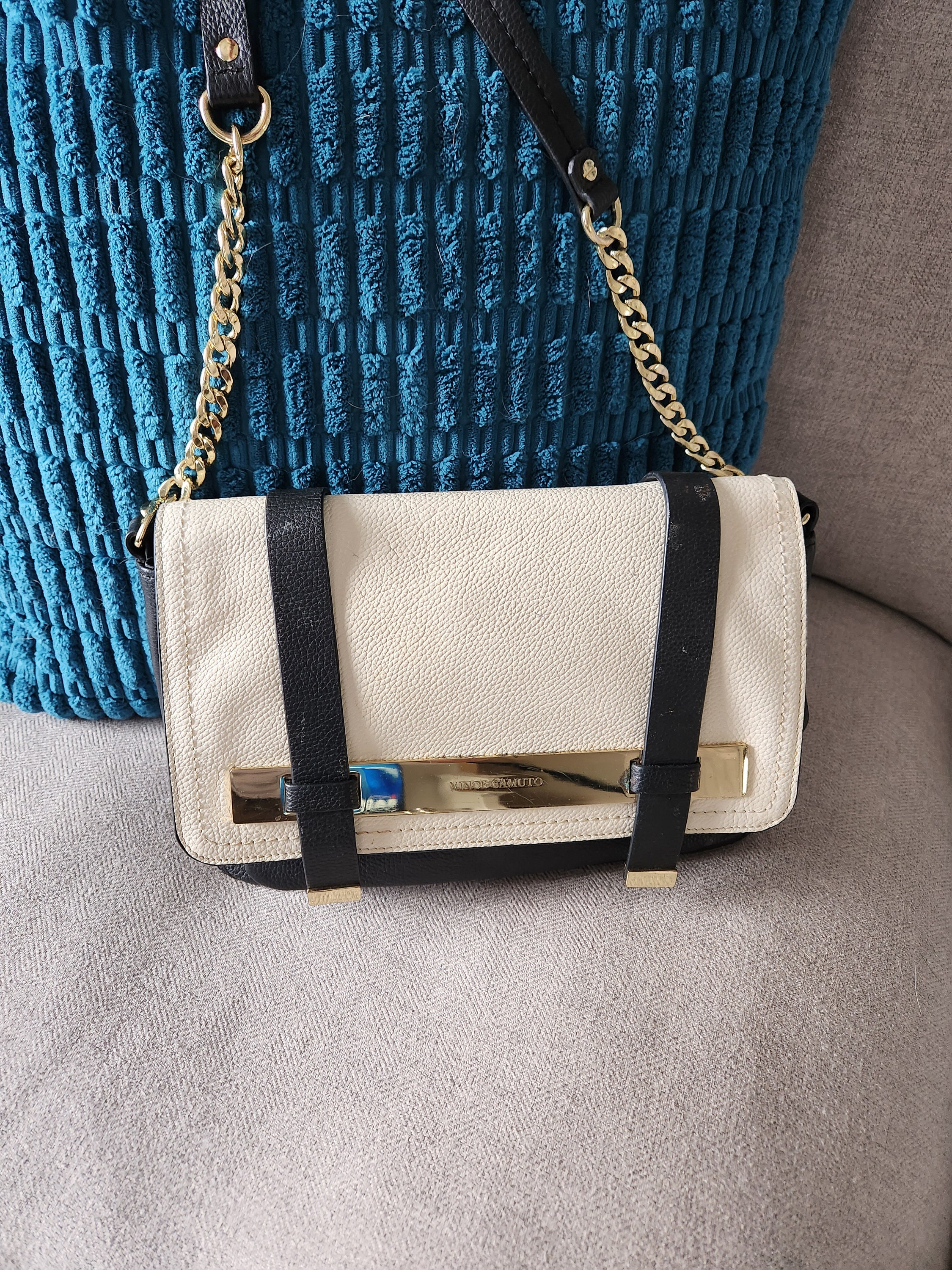 Vince camuto clearance margi leather tote